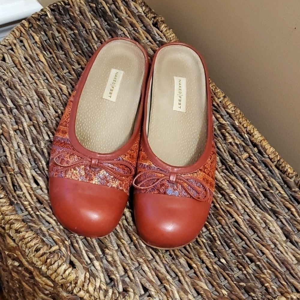Naked Feet Red leather slipons 9.5